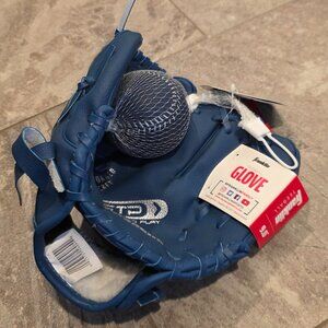 New Franklin Sports 9'' Teeball Glove blue with ball